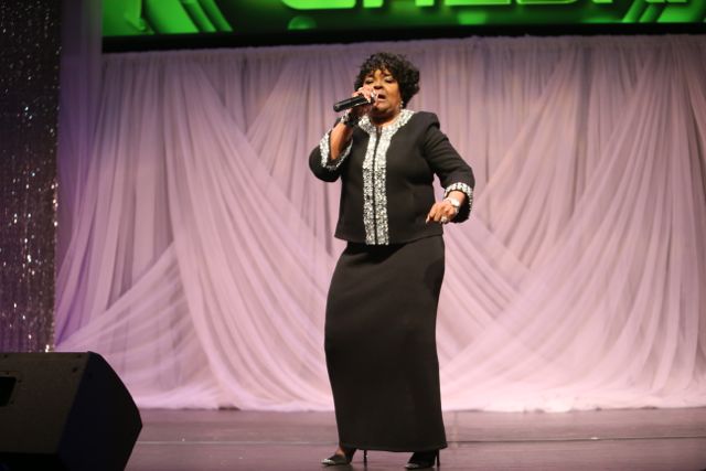 Shirley Caesar Performs At the Lamplighter Awards 2015