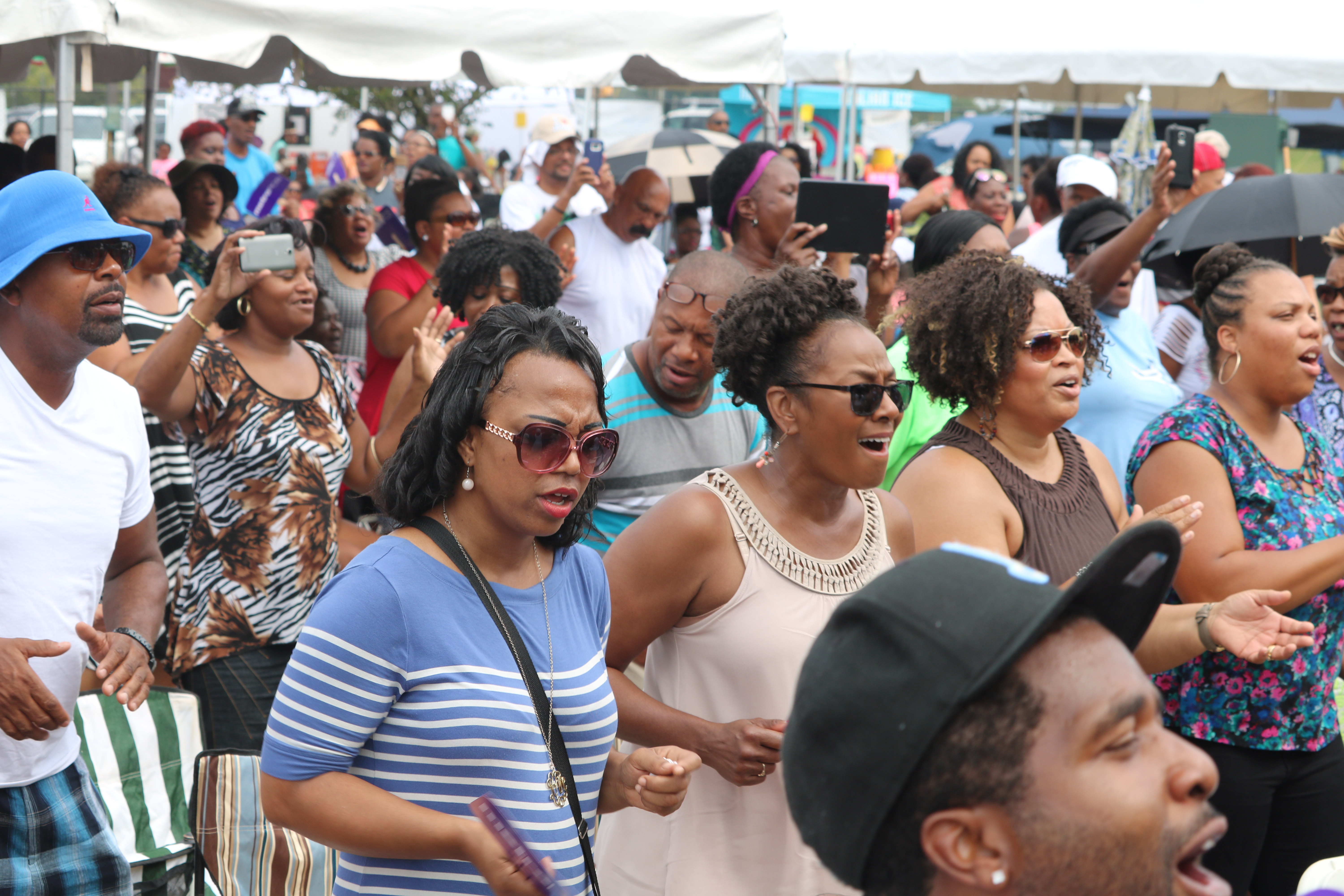 2016 Unity In The Community Day Crowd Pictures