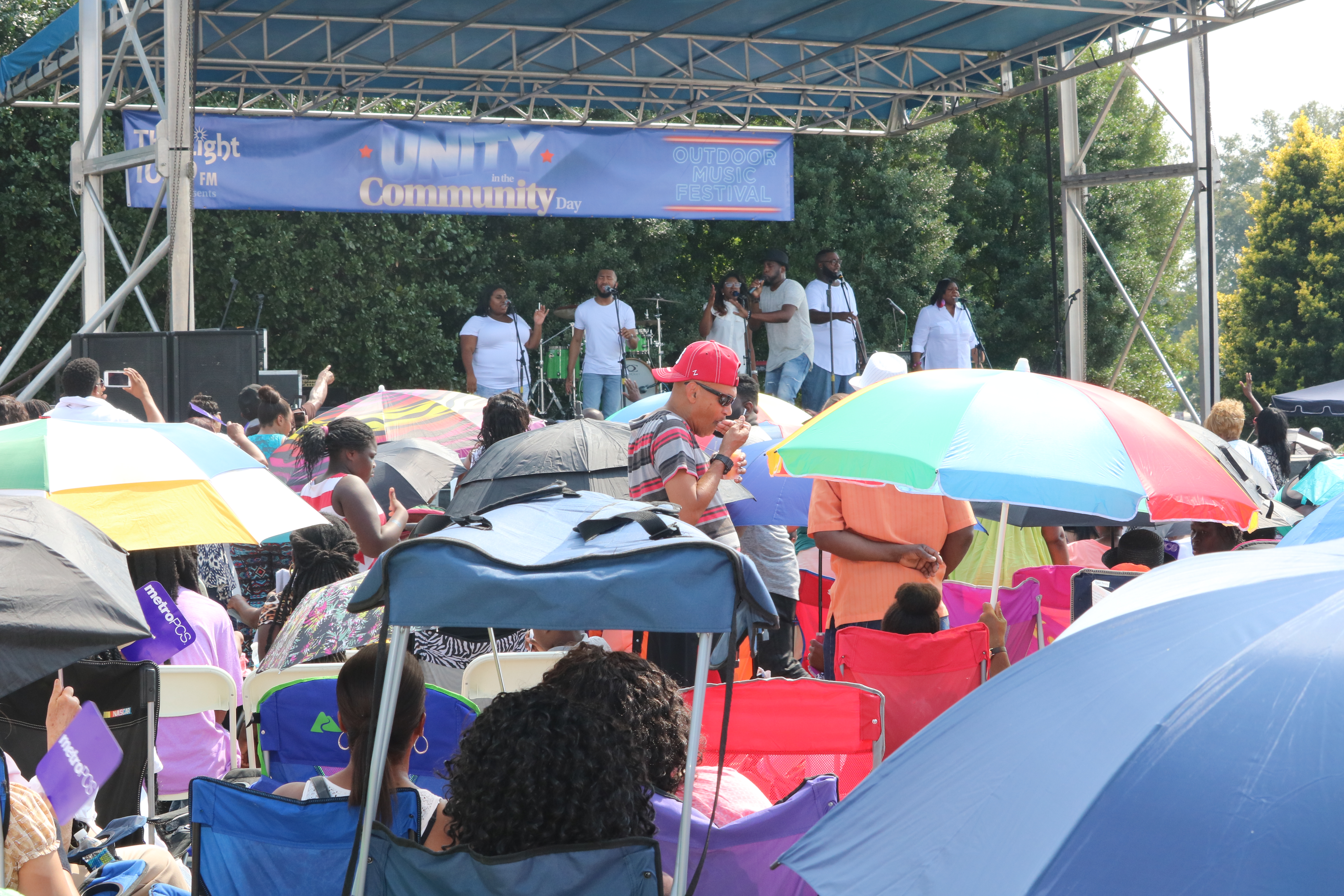 2016 Unity In The Community Day Crowd Pictures