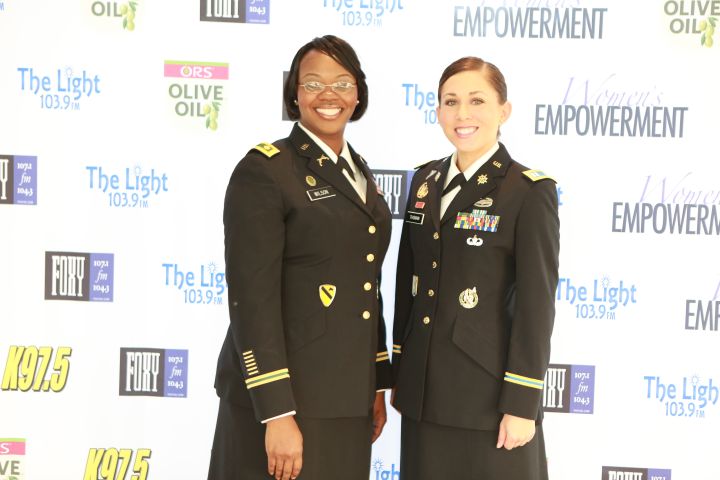 WE 2017 Breakfast: Red Carpet [PHOTOS]