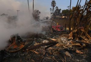 US-WEATHER-FIRES-CALIFORNIA